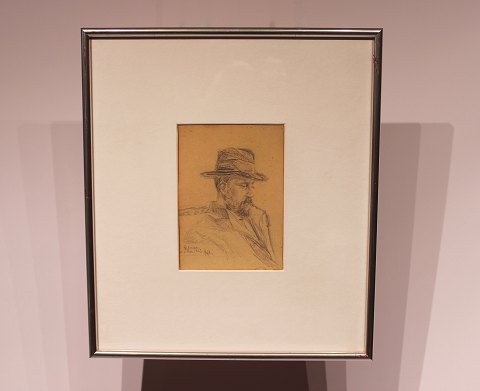 Portræt tegning af Refsnæs født. 20 Marts 1902, ukendt signatur.
5000m2 udstilling.