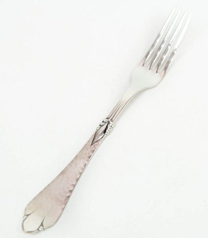 Lunch fork in Freja of hallmarked silver.
5000m2 showroom.