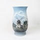 Vase with motif of mill, no.: 8708-440, by Bing & Grøndahl.
5000m2 showroom.