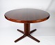 Spisebord i palisander af dansk design fremstillet af Vejle Møbelfabrik i 
1960erne.
5000m2 udstilling.